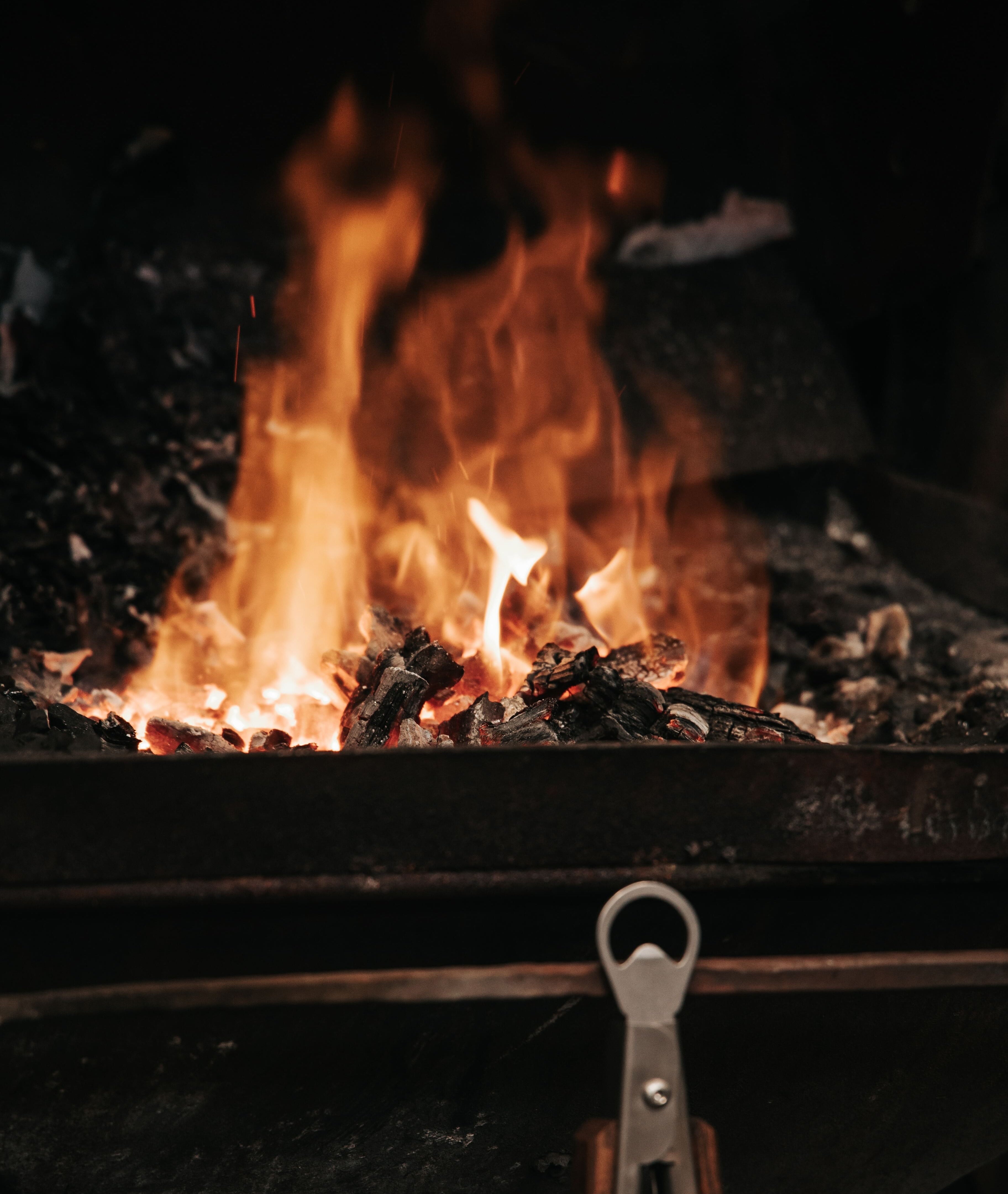 11 Winter Gear Essentials - Donkey Long Tong