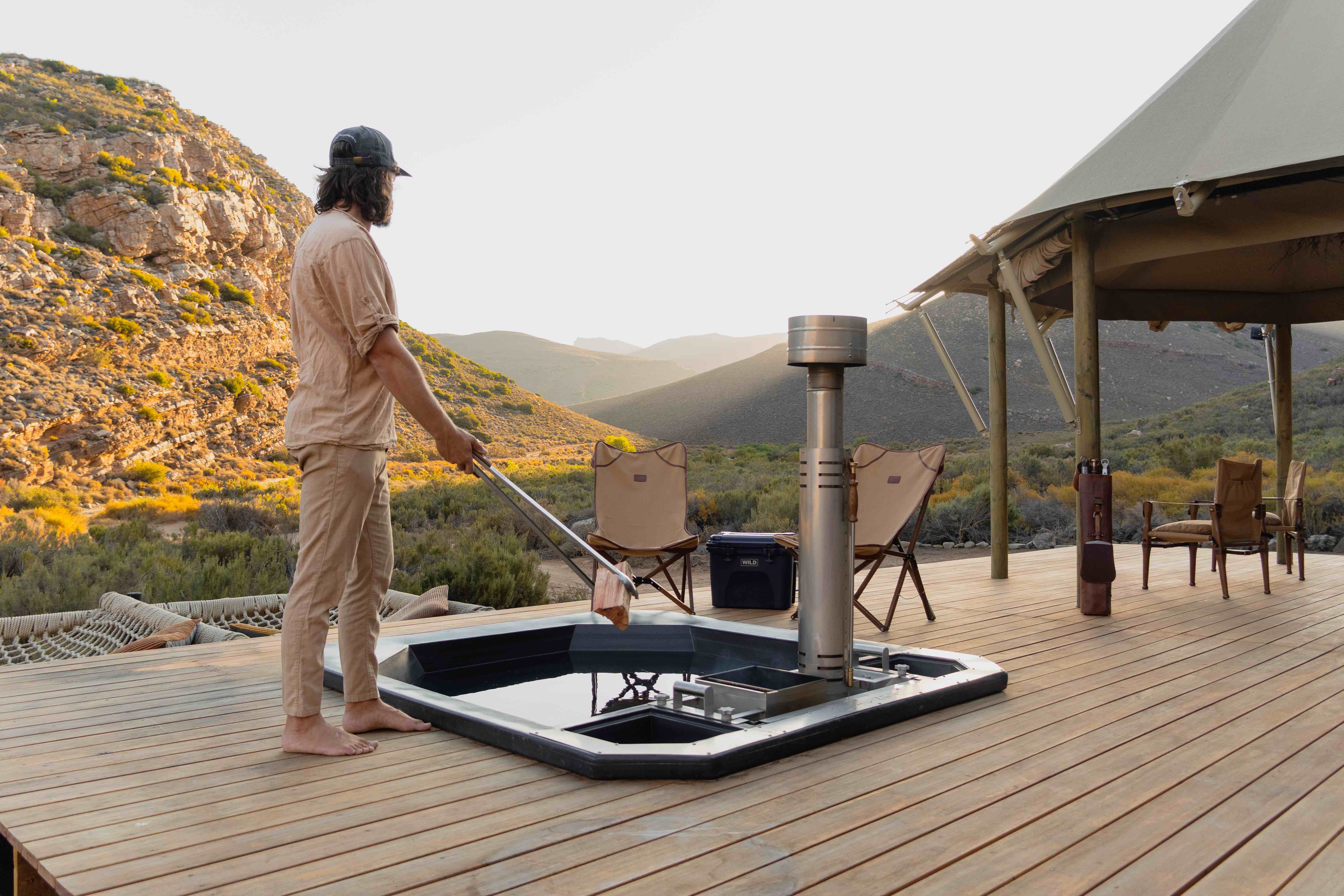 Best Places to Stay Around Cape Town - Donkey Long Tong