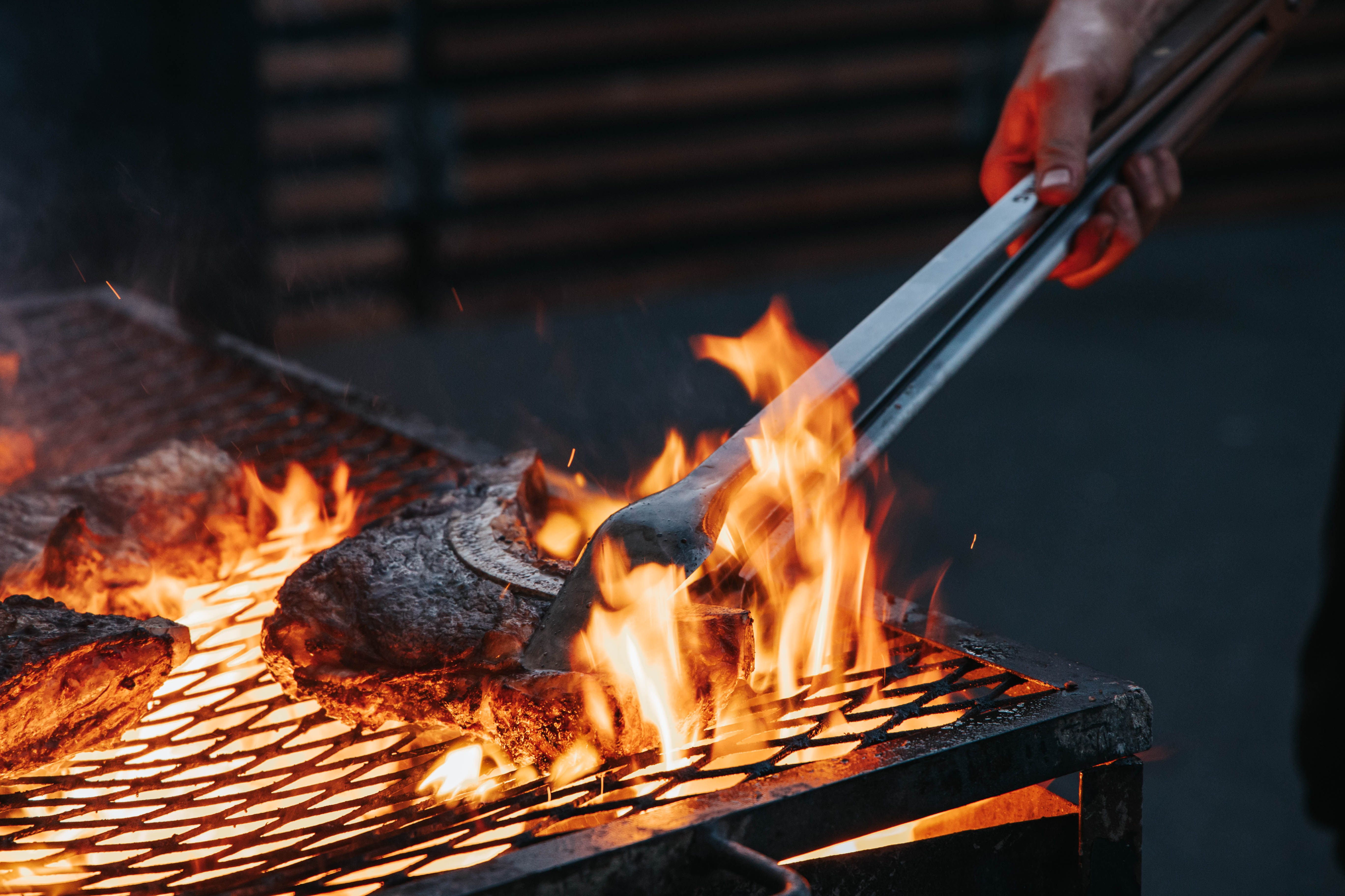 What Makes a South African Braai - Donkey Long Tong